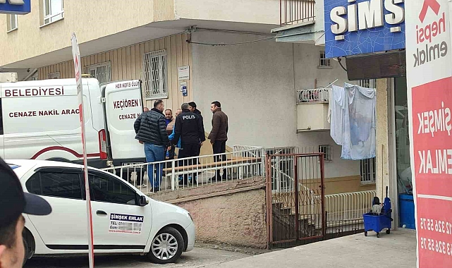 Anne cinnet geçirdi: 2 çocuğunu öldürdü