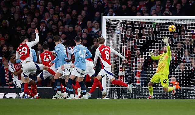 Arsenal'dan Manchester City'e Gol Yağmuru: 5-1
