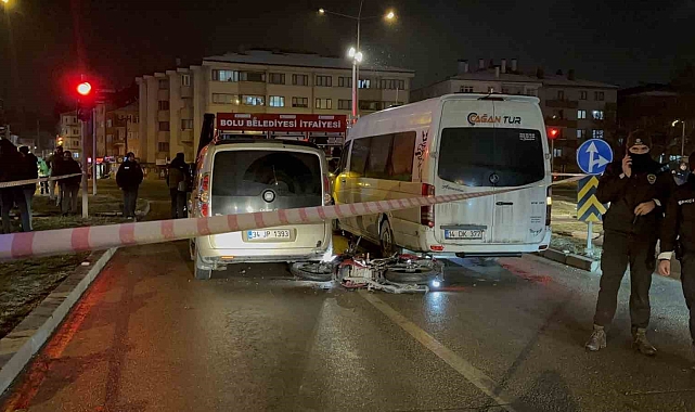 Bolu'da minibüsün altında kalan motosiklet sürücüsü hayatını kaybetti
