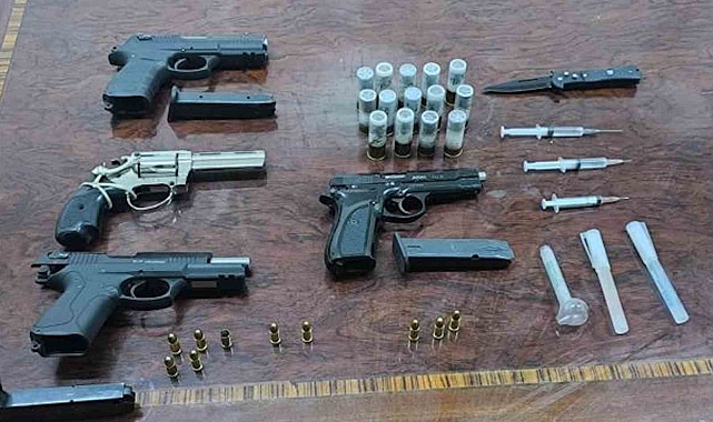 Çorum'da Uyuşturucu ve Silah Operasyonu: 4 Gözaltı