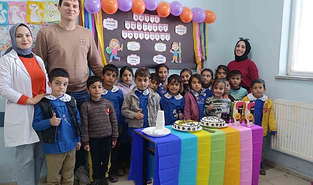 Diyadin'de 'Okuyorum Yazıyorum' Etkinliği Coşkuyla Kutlandı