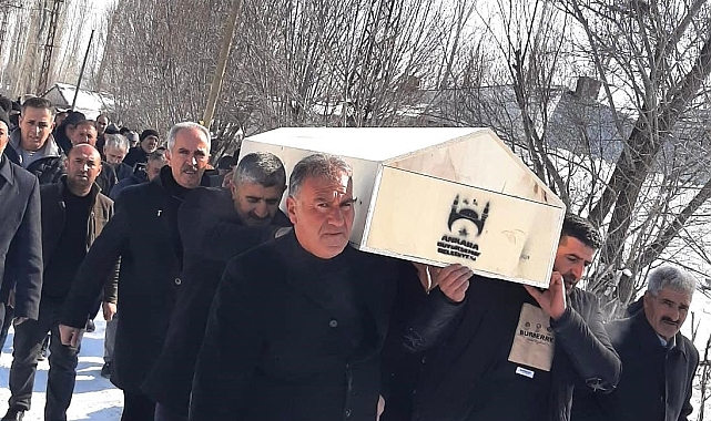Efendi Güvercin Erzurum'da Son Yolculuğuna Uğurlandı