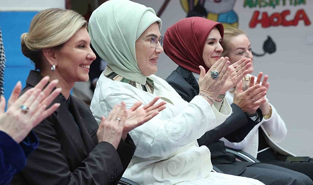 Emine Erdoğan ve Zelenska savaş mağduru çocukları ziyaret etti