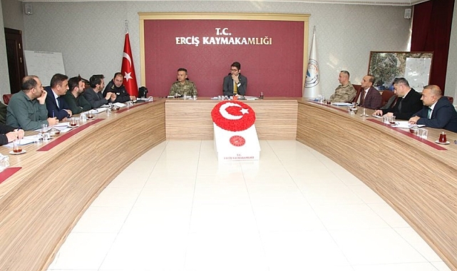 Erciş'te El Yapımı Patlayıcılarla Mücadele Toplantısı Yapıldı
