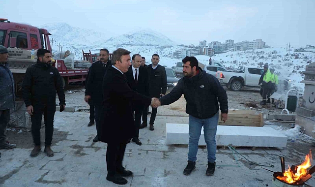 Erzincan Valisi Aydoğdu'dan İliç Maden Kazası Anıtına Ziyaret