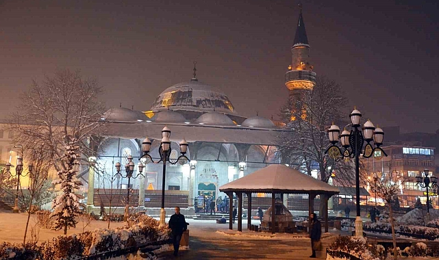 Erzurum'da Termometreler -32,6'yı Gördü: Türkiye'nin En Soğuk Gecesi Yaşandı