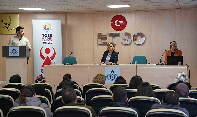 Erzurumlu Kadın Girişimciler E-Ticaret ve Markalaşma Konusunda Bilgilendirildi