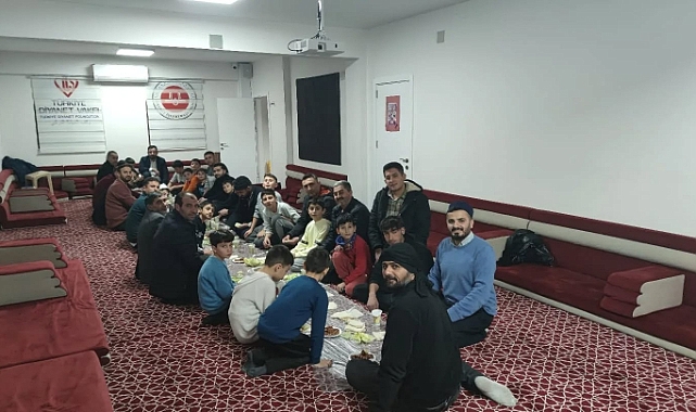 Hadis Dersleri Iğdır'da Yoğun İlgiyle Devam Ediyor