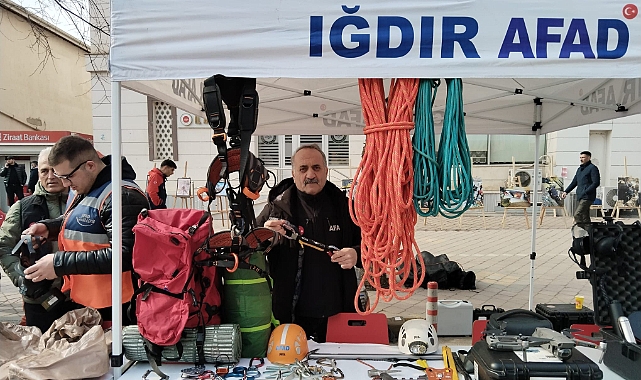Iğdır AFAD'dan Anlamlı Etkinlik: Arama Kurtarma Malzemeleri Tanıtıldı