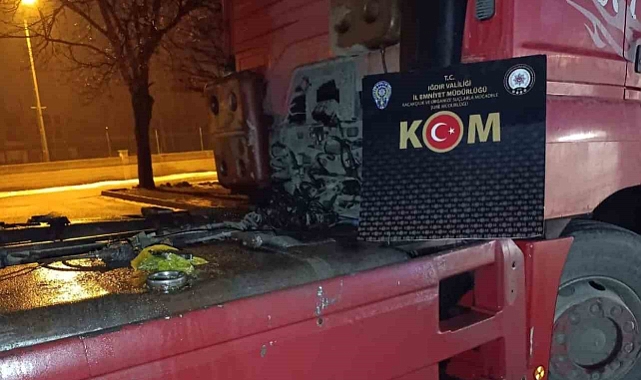 Iğdır'da Kaçak Akaryakıt Operasyonu: Bin 764 Litre Kaçak Akaryakıt Ele Geçirildi