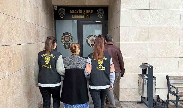 İki evden 370 bin TL'lik altın çalan şahıslar yüzlerini kapatsa da polisten kaçamadılar