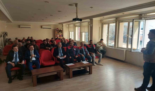 Koçarlı'da üreticiler tarım sigortaları hakkında bilgilendirildi