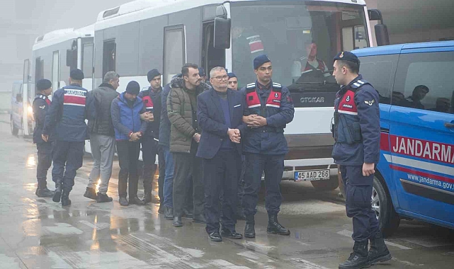 "Korgeneral" Lakaplı Dolandırıcı Çetesi Çökertildi: 11 Tutuklama