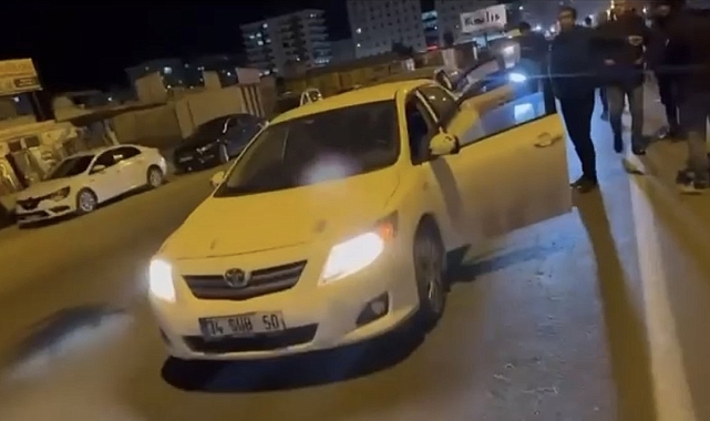 Mardin'de maddi hasarlı zincirleme trafik kazası
