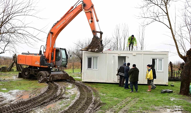 Terme Belediye Başkanı'ndan Yangınzede Aileye Konteyner Ev Desteği