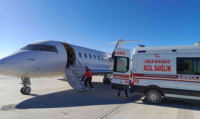 Van'da 10 Yaşındaki Hasta Ambulans Uçakla Ankara'ya Sevk Edildi