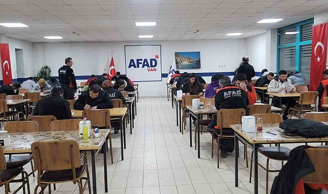 Van'da Çığ Arama Kurtarma Tatbikatı Gerçekleştirildi