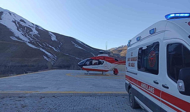 Van'da KOAH Hastası Ambulans Helikopterle Taşındı