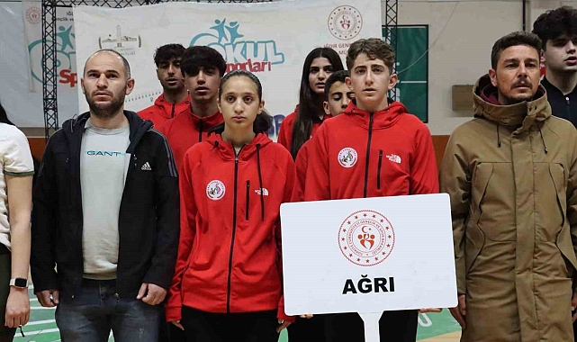 Ağrı Spor Lisesi Kız Basketbol Takımı Türkiye Finallerinde!