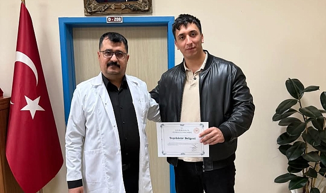 Iğdır Devlet Hastanesi Acil Servisi'nden Uzmanlığa Uğurlama: Dr. Göktürk Yıldırım'a Başarı Dilekleri
