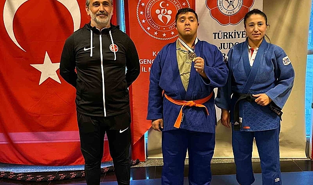 Kayserili Down Sendromlu Samet Judo'da Türkiye Şampiyonu Oldu!