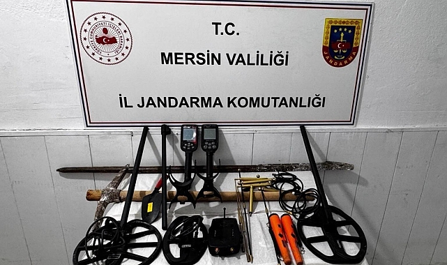 Mersin'de Define Avcılarına Jandarma Baskını: 4 Gözaltı