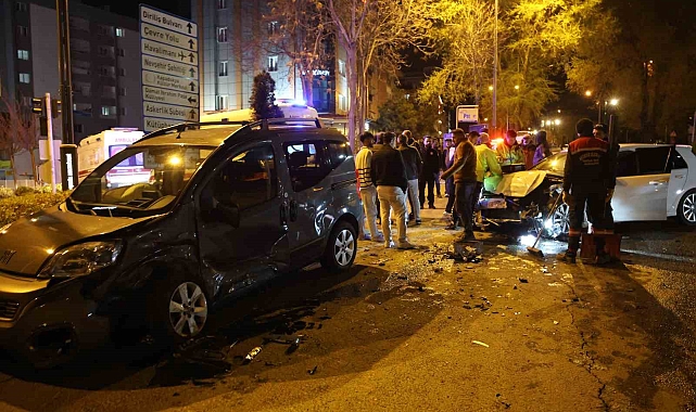 Nevşehir'de Alkollü Sürücü Kazaya Neden Oldu: 4 Yaralı