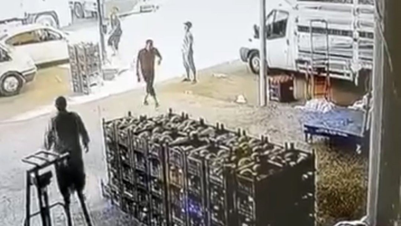 Siverek'te Rüzgarın Uçurduğu Şemsiye Kazaya Neden Oldu