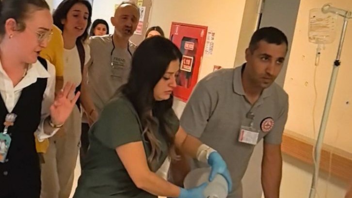 İnegöl'deki Kreşte Havuza Düşen 4 Yaşındaki Çocuk Yaşam Mücadelesi Veriyor