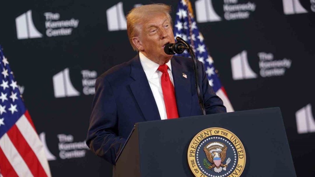 Donald Trump'tan Putin'le Kritik Görüşme Öncesi Açıklamalar