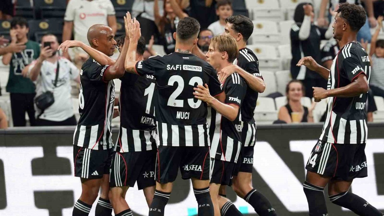 Beşiktaş, Konferans Ligi'nde Play-off'a Yükseldi