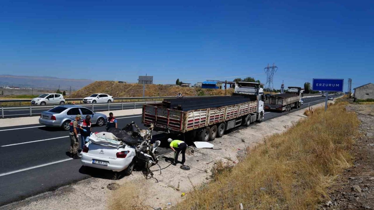 Erzurum'da Feci Kaza: Otomobil Sürücüsü Hayatını Kaybetti