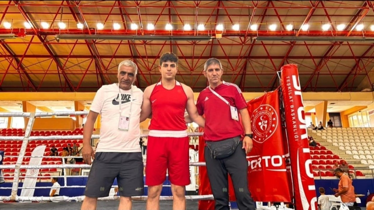 U23 Türkiye Boks Şampiyonası'nda Erzurum'dan İki Altın Madalya