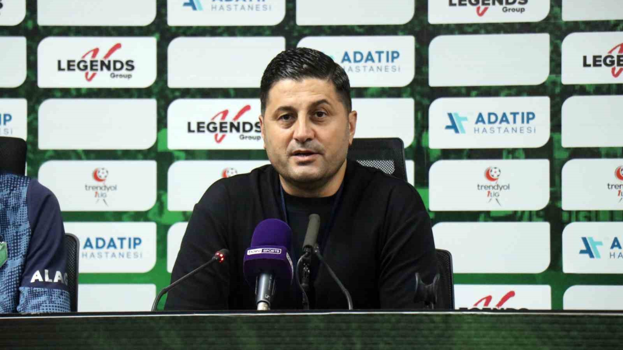 Sakaryaspor-Iğdır FK Maçının Ardından Teknik Direktörler Konuştu
