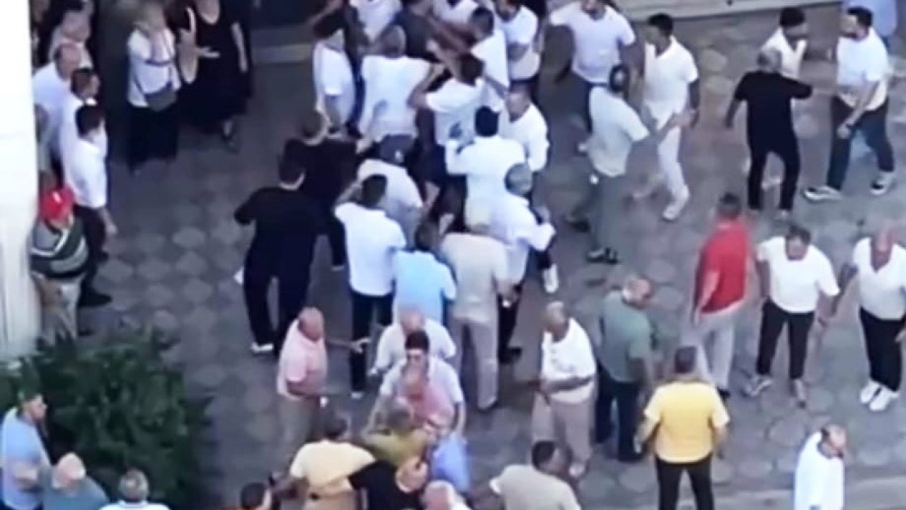 CHP, Atakum'daki Kavgayla İlgili İhraç Talebiyle Disiplin Süreci Başlattı