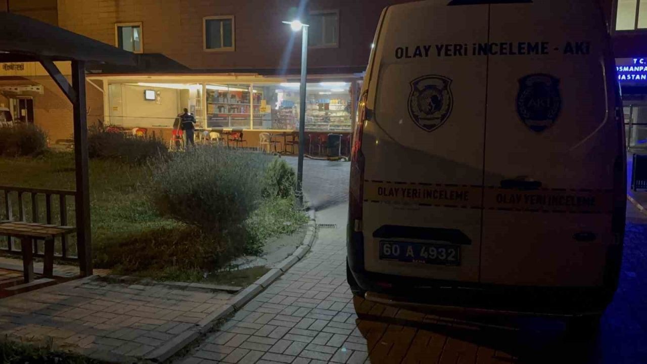 Tokat'ta Hastane Kantininde Tartışma Kanlı Bitti: Boşanma Aşamasındaki Eşini ve Arkadaşını Yaraladı