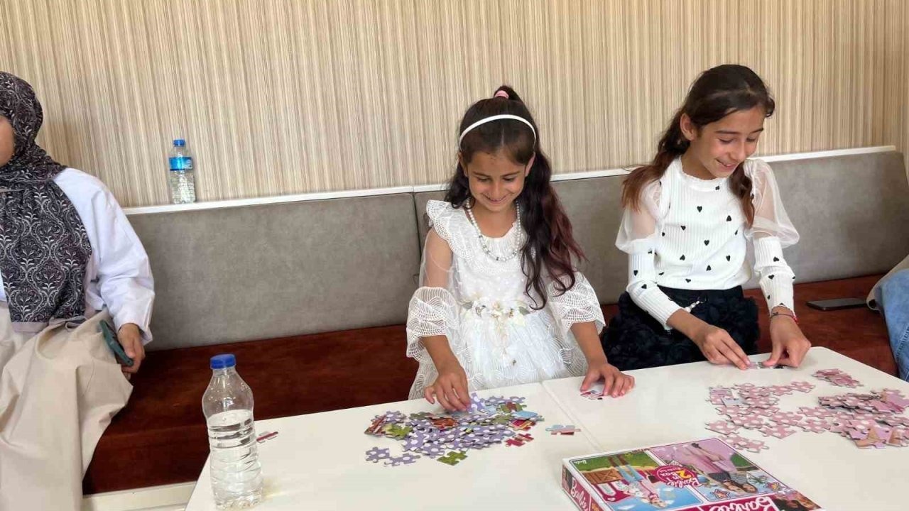 Patnos'ta 35 Çocuk Gençlik Merkezi'nde Eğlendi