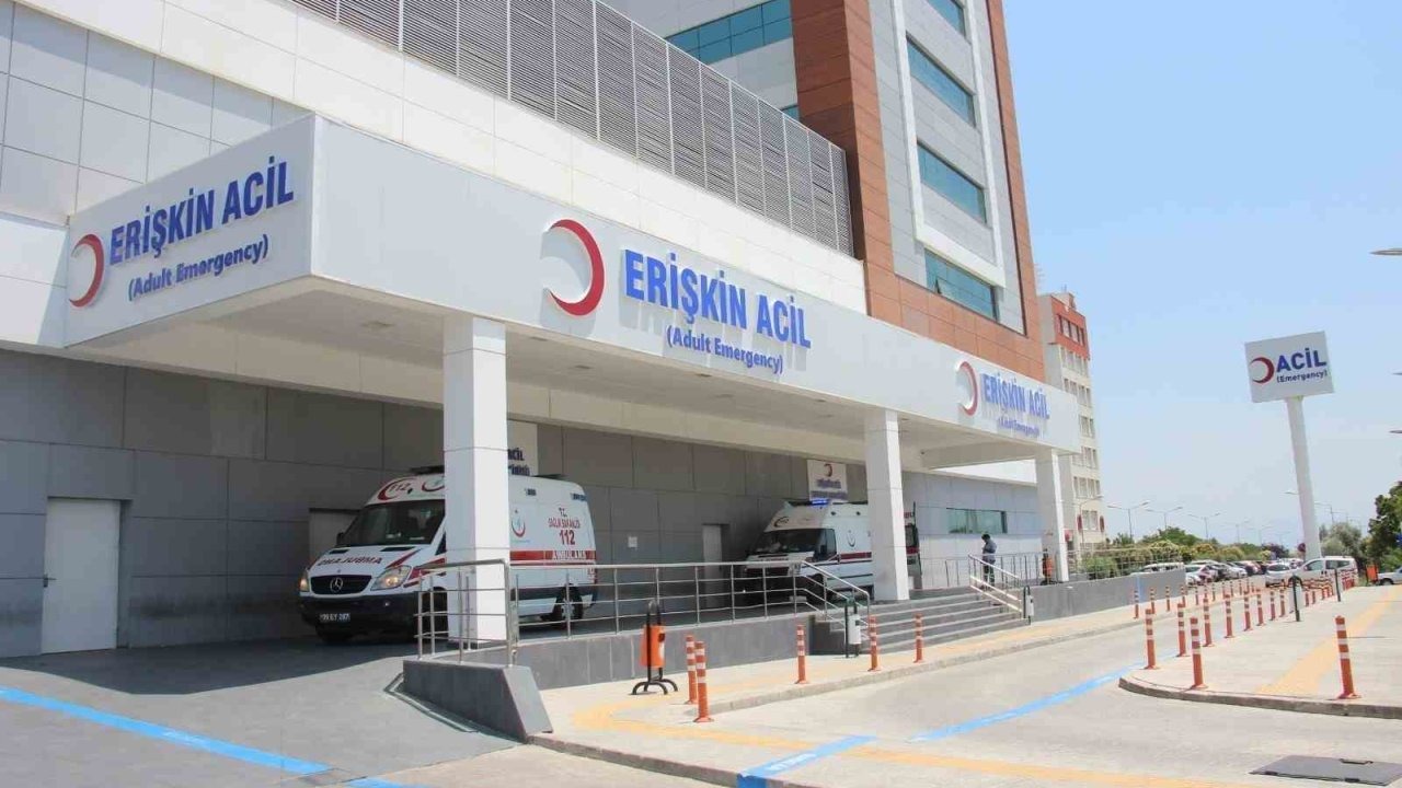 Aydın'da Bıçaklı Kavga: Bir Kişi Ağır Yaralandı