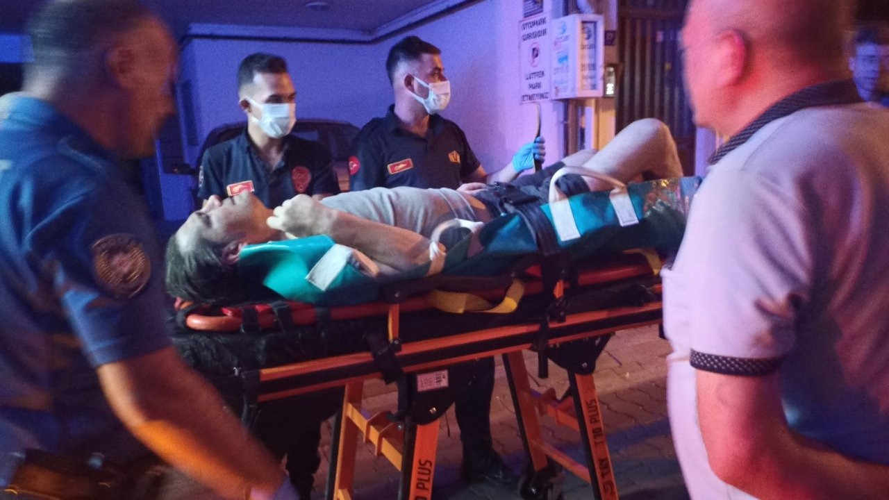 Aydın'da Evinde Düşen Adamı Polis ve İtfaiye Kurtardı