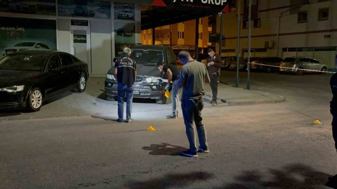 Kayseri'de Silahlı Saldırı Şüphelileri Aranıyor