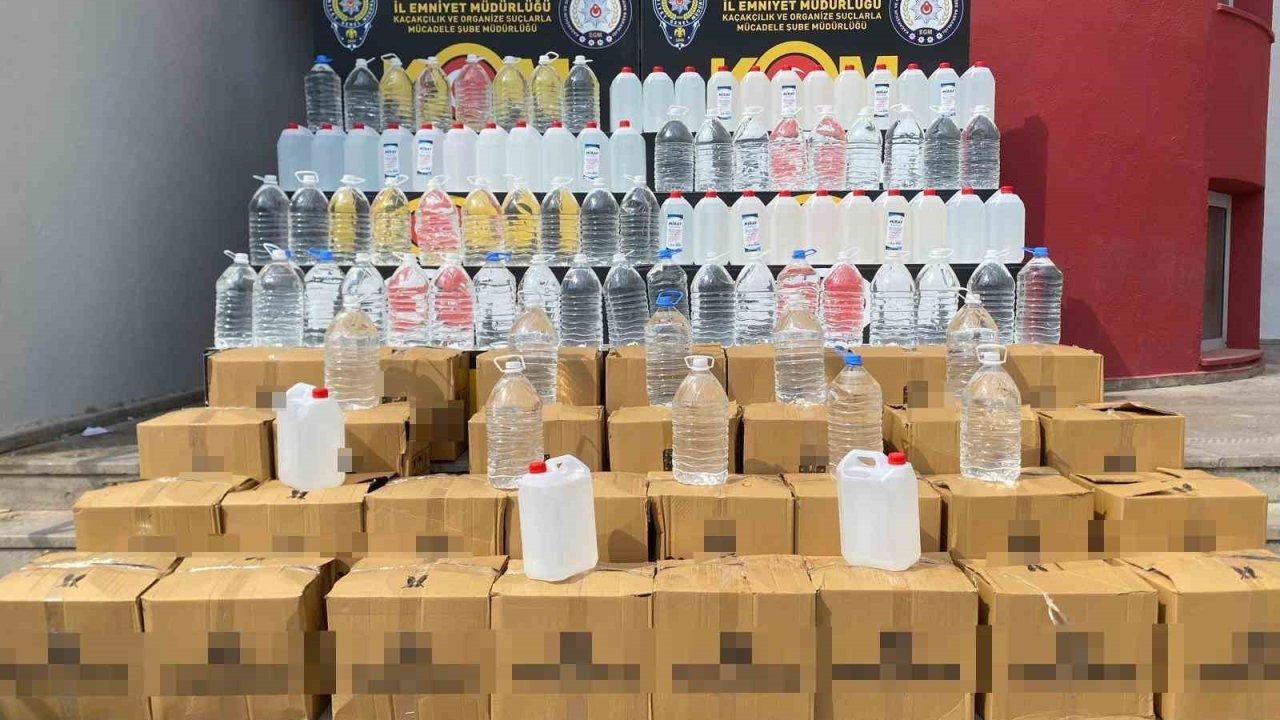 2 ton kaçak etil alkol ele geçirildi