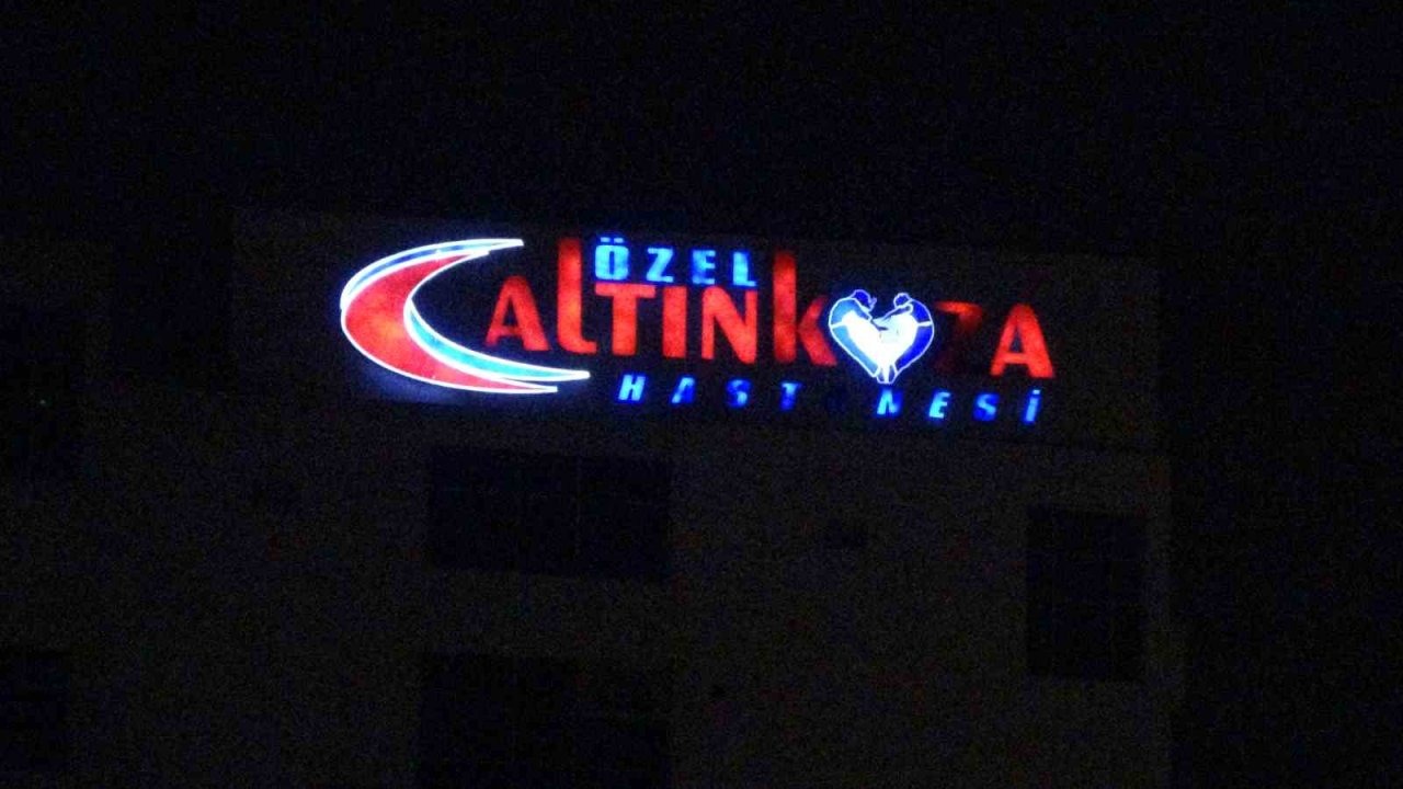 Mide Fıtığı Ameliyatı Sonrası Yaşamını Yitirdi: Hastane Önünde Gergin Anlar
