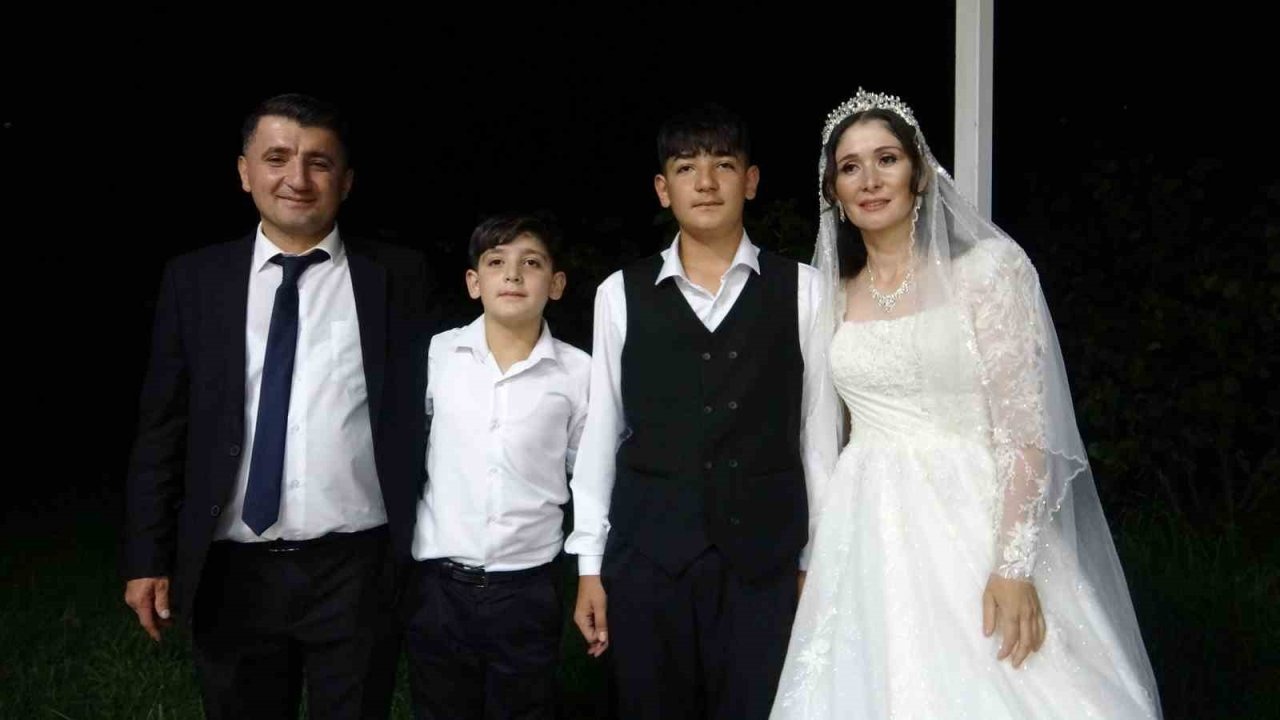 17 Yıl Sonra Gelen Düğün Hayali