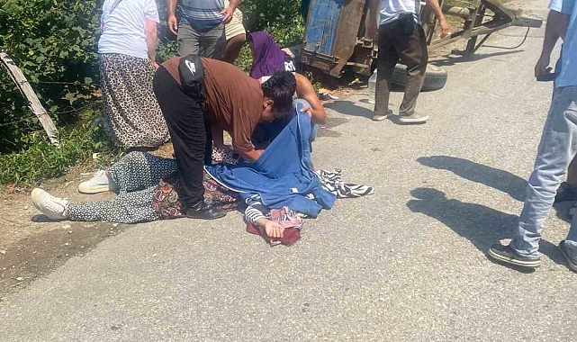 Düzce'de Fındık İşçilerini Taşıyan Traktör Devrildi: 8 Yaralı