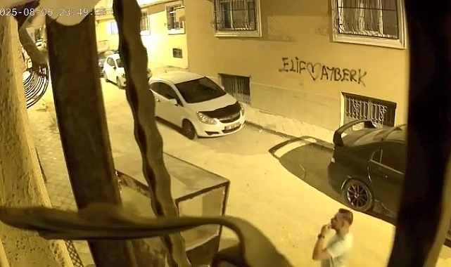 Elazığ'da Hırsızlık Girişimi Güvenlik Kamerasına Yansıdı