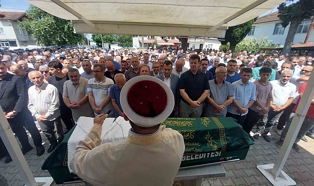 Eski Belediye Başkanı Asansör Kazasında Hayatını Kaybetti: Akyazı'da Hüzünlü Veda