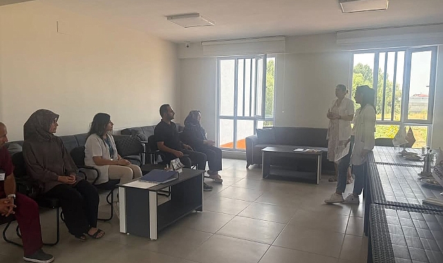 Karakoyunlu'da Sağlık Eğitimi: Rehabilitasyon Merkezi Çalışanlarına Uyuz Hastalığı Anlatıldı