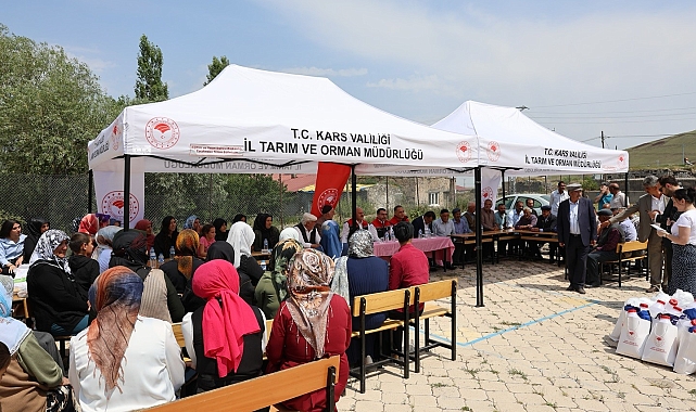 Kars'ta Kadın Üreticilere Yönelik 'Süt Sağımı Hijyeni Eğitimi' Tamamlandı
