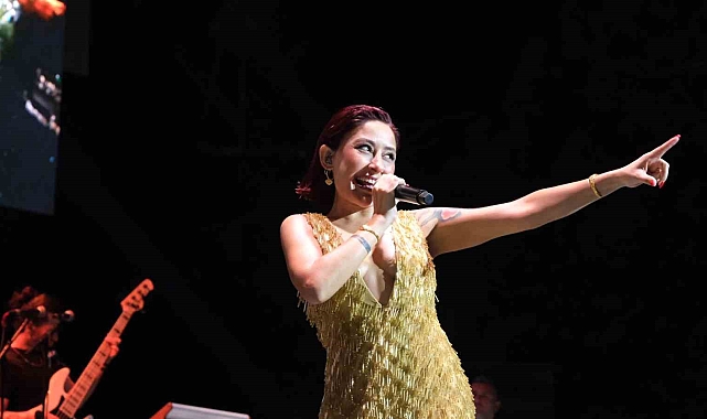 Melek Mosso, Uluslararası İstanbul Büyükçekmece Kültür ve Sanat Festivali'nde Sahne Aldı