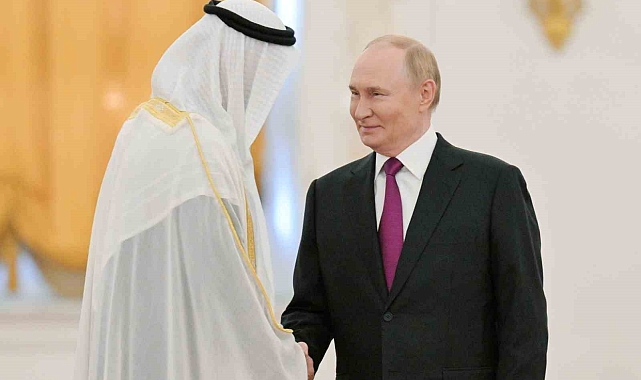 Putin, Trump ile Görüşme İçin BAE'yi Önerdi